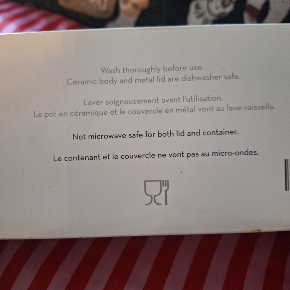 Z Gallerie Red and White Striped Fabric - Picture 5 of 5